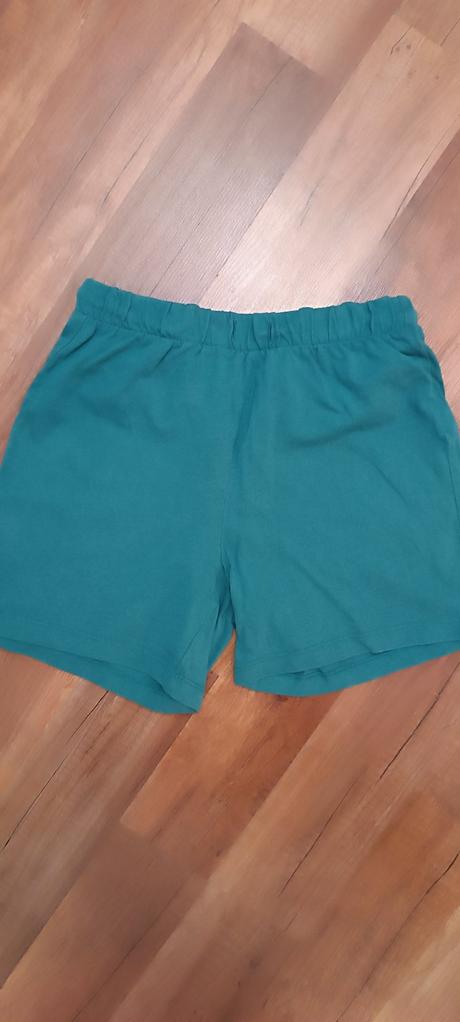 Šortky, zara,128