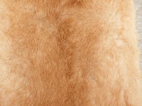 Pekny kabat z norky a pravej kože, 38