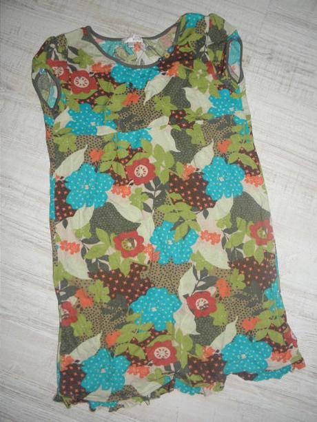 Šatičky, marks & spencer,152