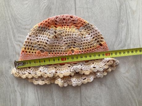 Klobúčik háčkovaný, 86