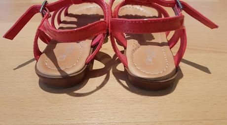 Sandálky č. 28, 28