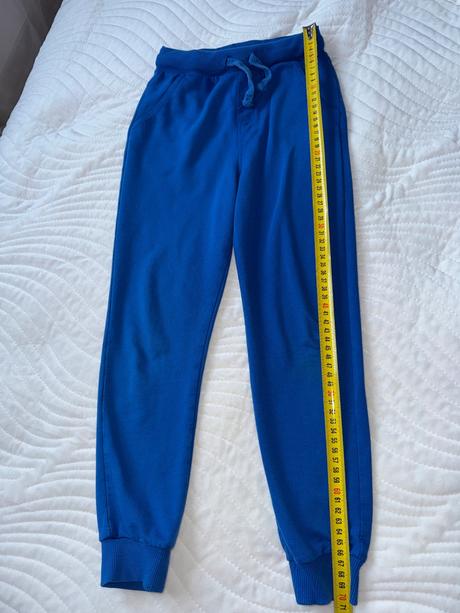 Tepláky 122, sinsay,122