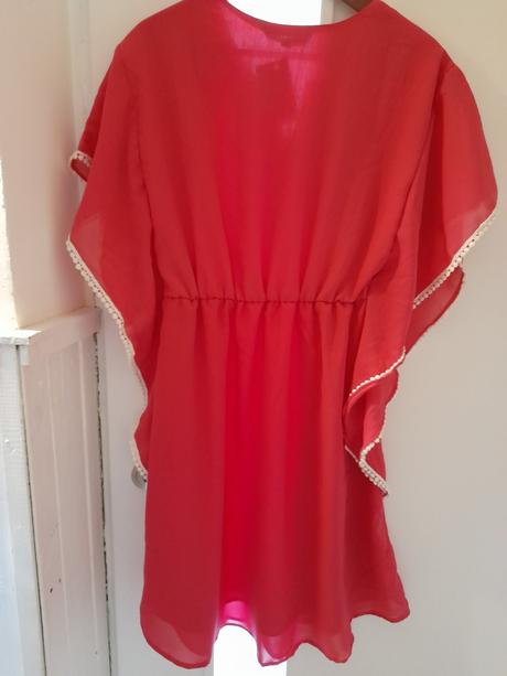 Pekné ružové šaty, m