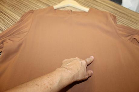 Šaty s plisovanými rukávmi v. xl, xl