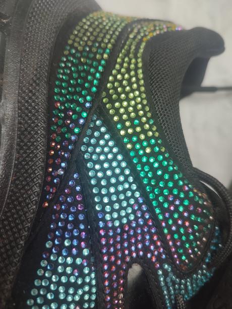 Botasky s kamienkami, guess,39