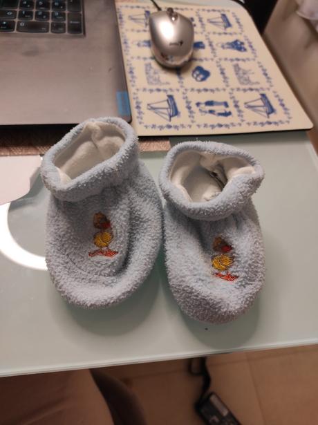 Látkové capacky 0-3, 17