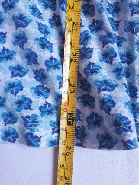 Modrobiele kvetinove saty, pepperts,128