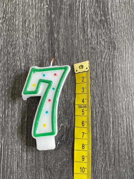 Narodeninova sviečka c.7,