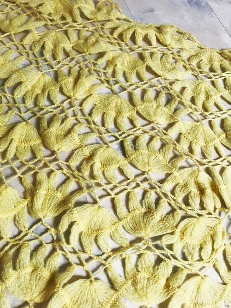 Vlnený prehoz/štóla na večerné šaty, 