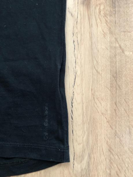 Damske tricko calvin klein, calvin klein,xs