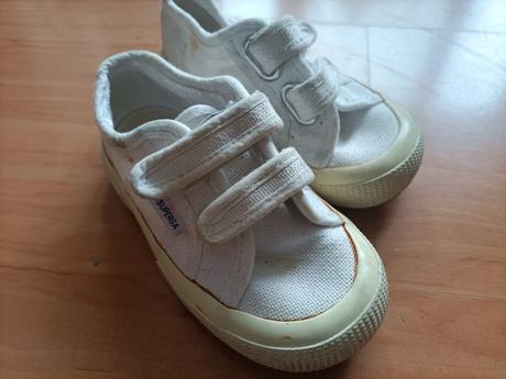 Platený superga, 24