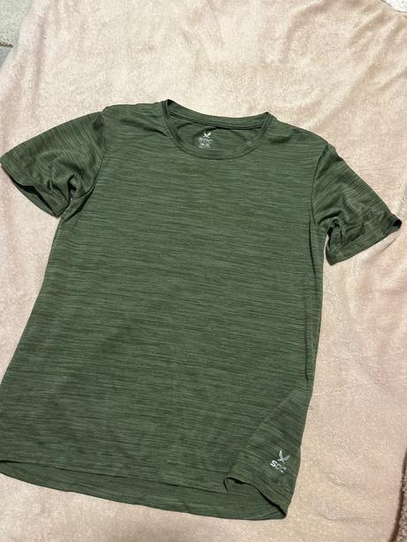 Športové tričko 146-152, 146