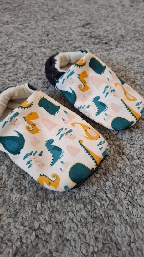 Handmade capačky tiny toes, 22