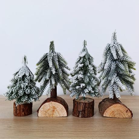 4 realisticke stromceky na dekoraciu,