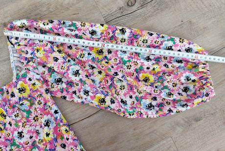 Dámske šaty s drobnými kvietkami, h&m,s