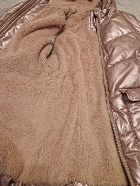 Zimna bunda, sinsay,122