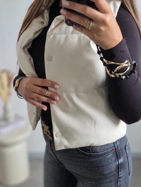 Skrátená koženková vesta xs, primark,xs