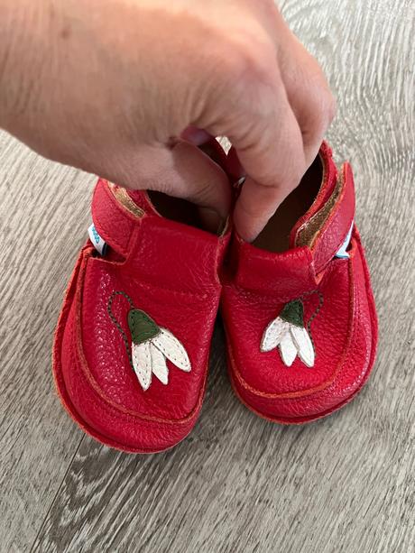 Barefoot capacky kozene, 19