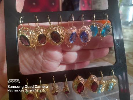 Pozlatene chirurgicke, 