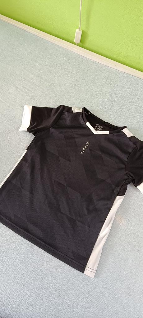 Futbalový dres čierny 7-8 rok, decathlon,134