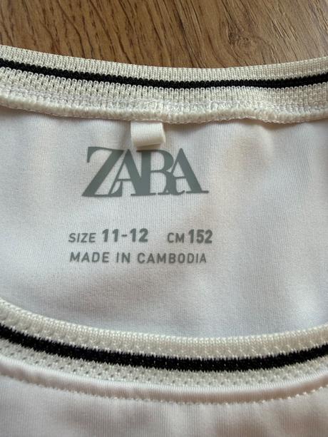 Tenisove saty, zara,152