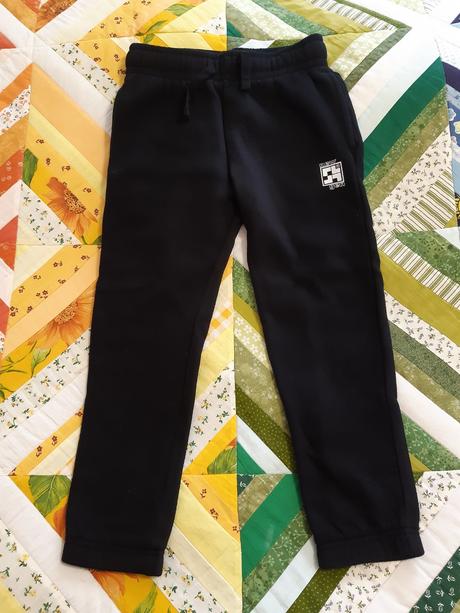 Hrubsie teplaky, f&f,122