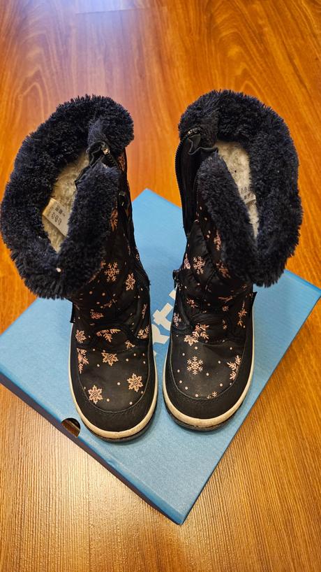 Snehule veľ. 26, 26