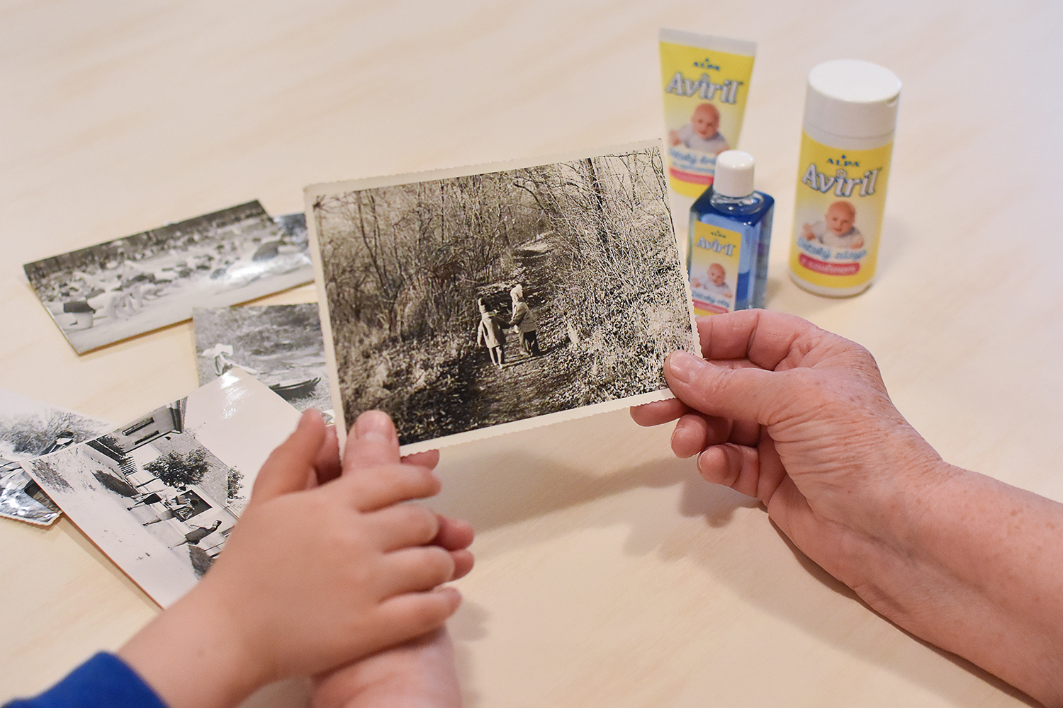 Image title Image title