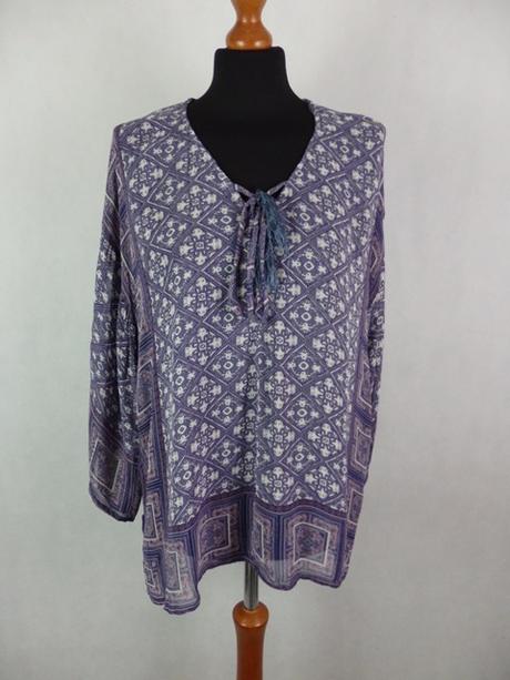 Kvalitná vzdušná blúzka, s