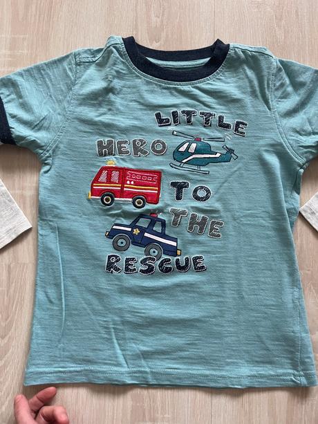 Natelnik little hero, 122