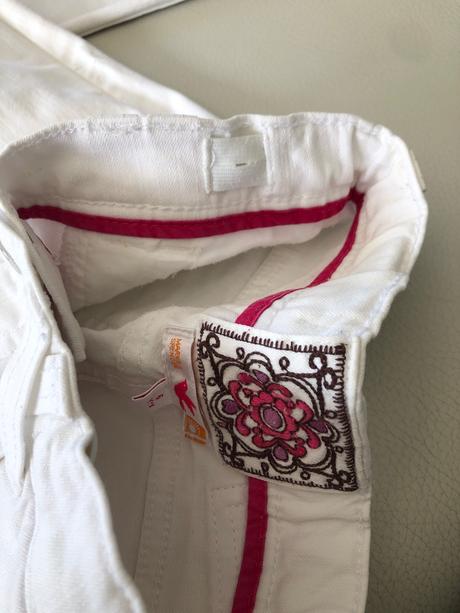 Biele rifle, marks & spencer,116