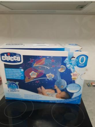 Projektor kolotoč na postieľku,