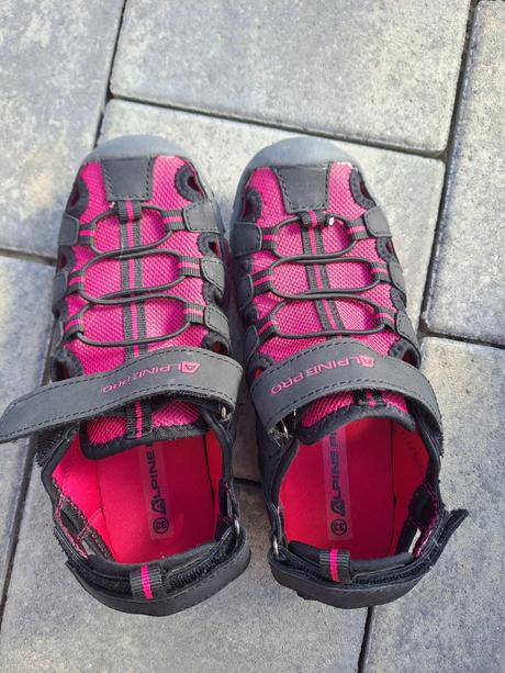 Predám športové sandále, alpine pro,33