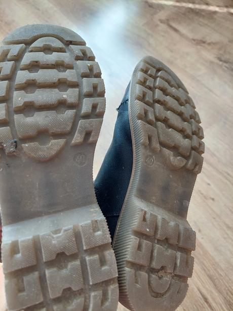 Prechodne tmave topanky, 40