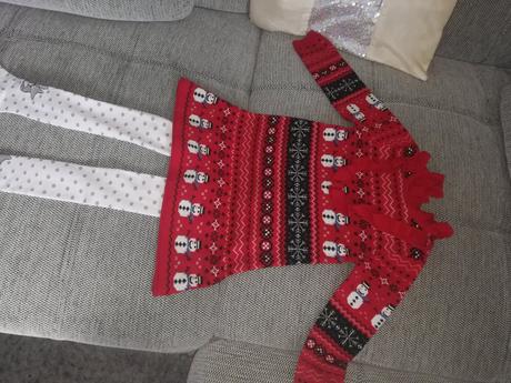 Roztomilé vianočné pletené šaty s pancuskami, next,110