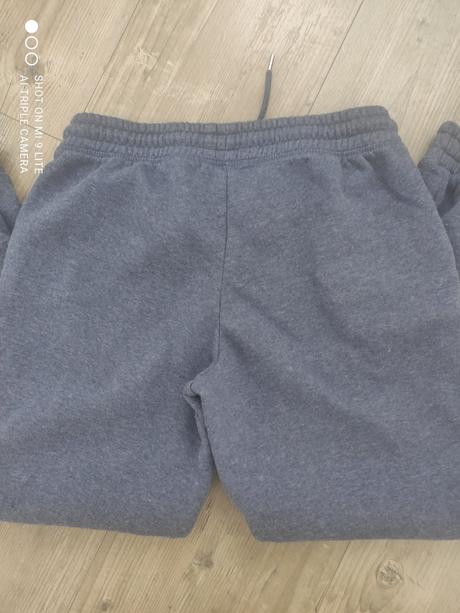 Modre teplaky, primark,s