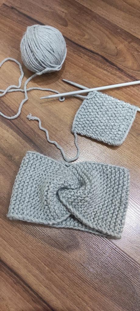 Pletená čelenka, m