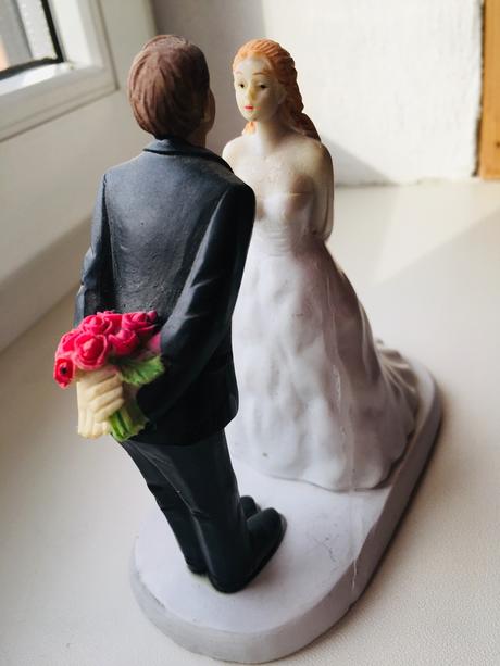 Figúrky mladomanželov,
