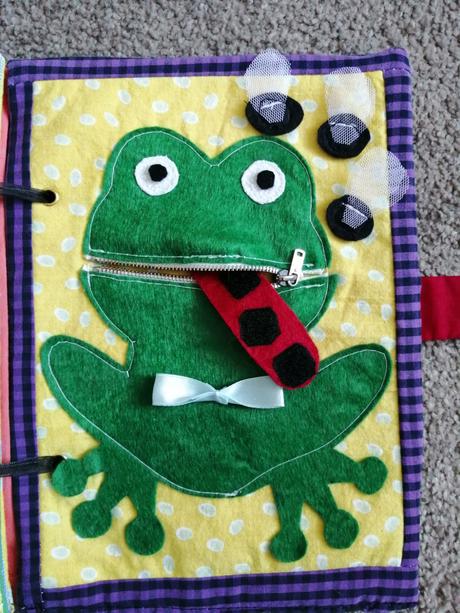 Šitá kniha quiet book,