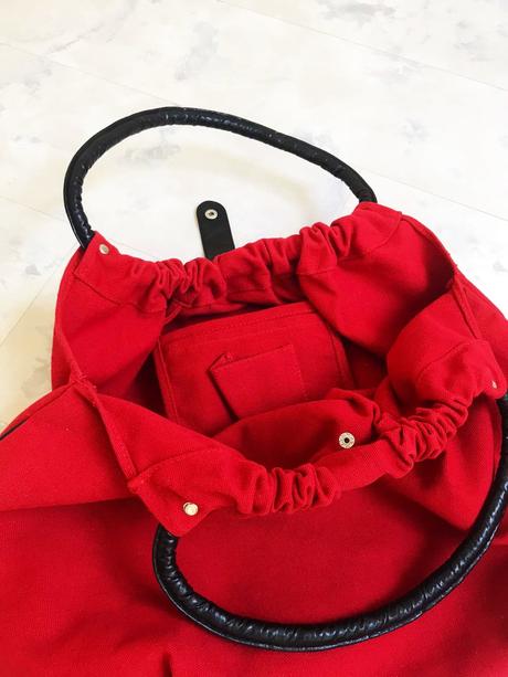 Hrubšia veľká kabela z celtoviny,