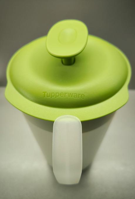 Džbán tupperware blossom jug,