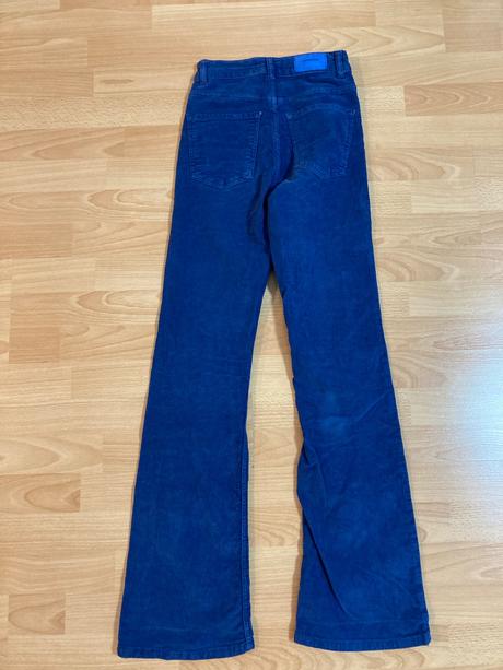Modré bootcut menčestráky, stradivarius,xs