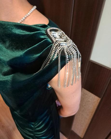 Spoločenské šaty, 