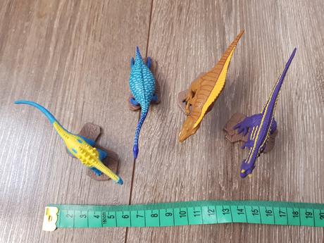 Dinosaurus 4 ks, 
