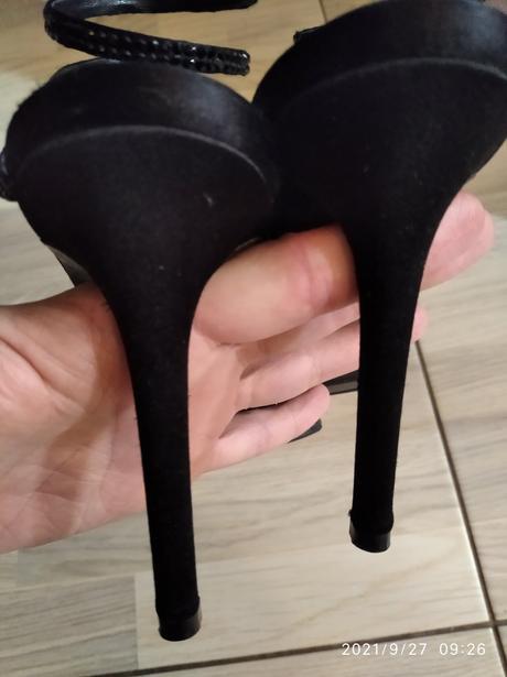 Luxusne talianske sandálky, 37