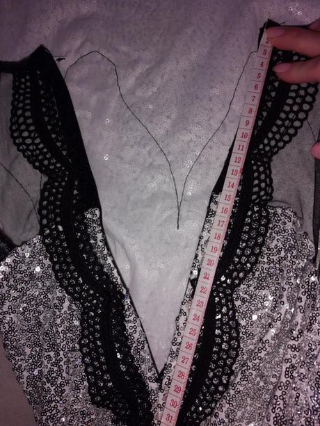 Spoločenské flitrované šaty s, s