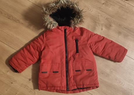 Vetrovka, reserved,86