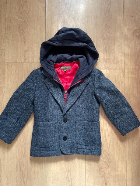 Kabátik s kapucňou, 104