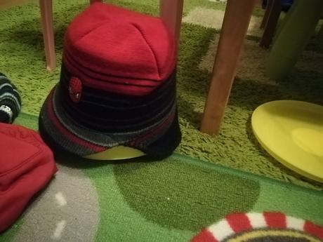 Mix 5 spiderman čiapky, marvel,116