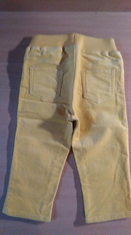 Menčestrové nohavice vo výraznej žltej farbe, h&m,80